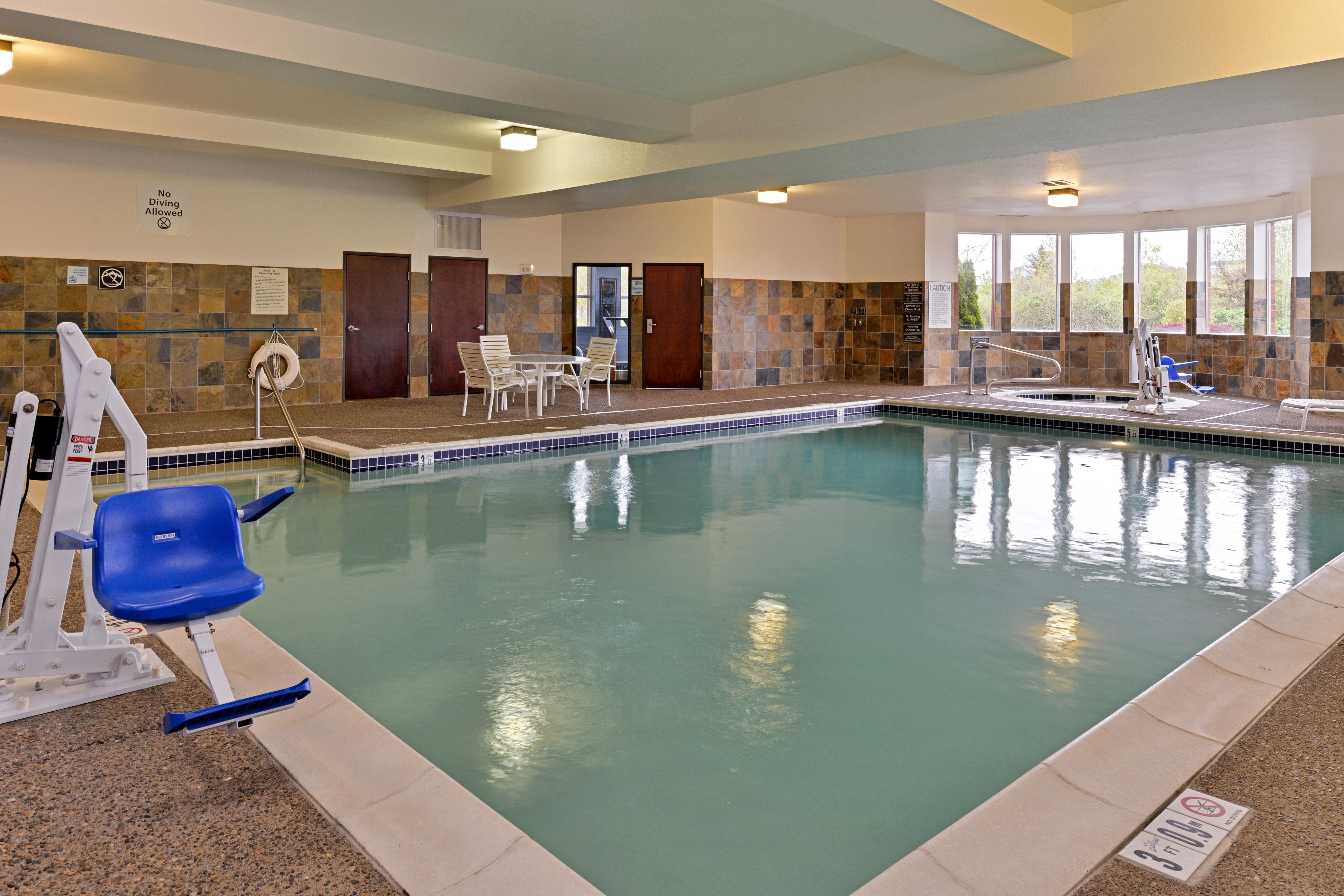 Holiday Inn Express Hotel & Suites Albany By Ihg Eksteriør billede